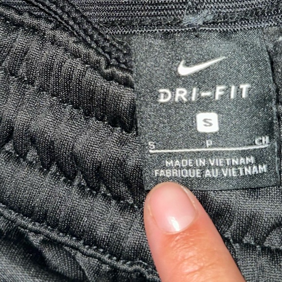 Nike Sweats - Picture 2 of 3